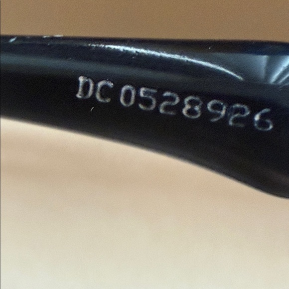 CHANEL Pantos Light Gold/Brown Sunglasses with Chain - Picture 13 of 17